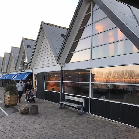 Zeanland In Rodbyhavn فيلة